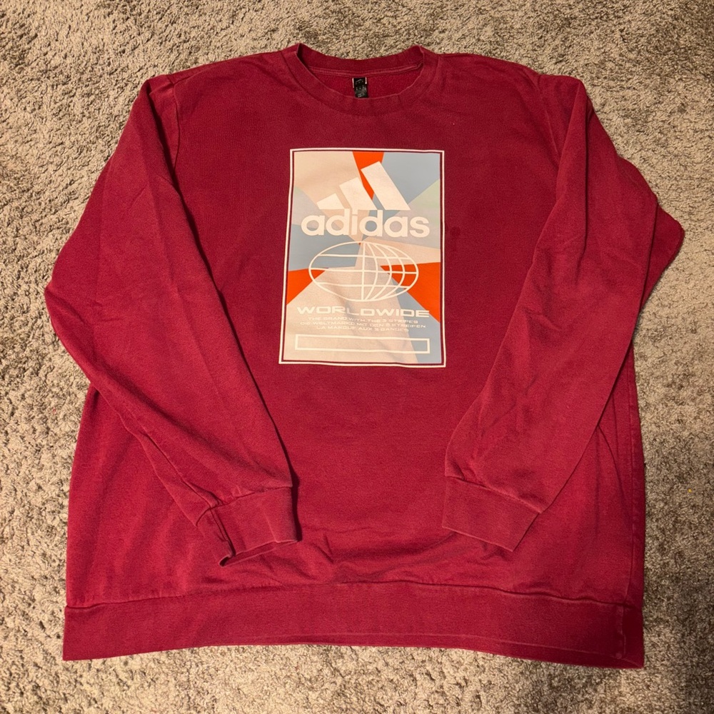 Men’s adidas maroon crewneck, size xl